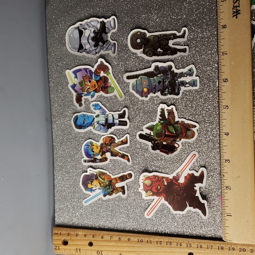 10/$10 STAR WARS waterproof Sticker - Picture 2 of 7